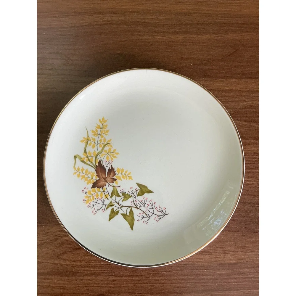 Vintage Taylor Smith and Taylor Gold Leaf Plates Set of 4